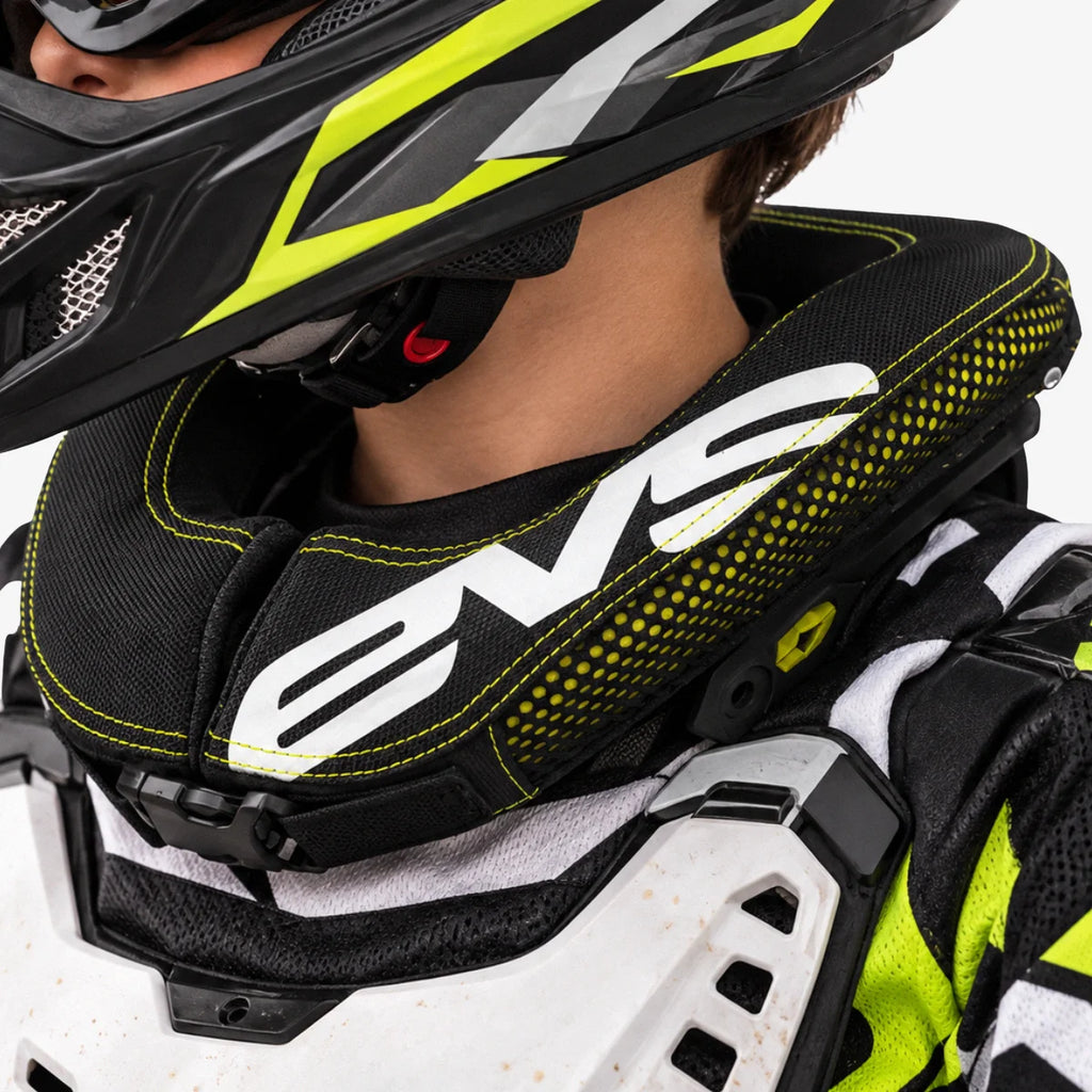 Protetor_De_Pescoço_Evs_Para_Motocross_Infantil_R3_Preto