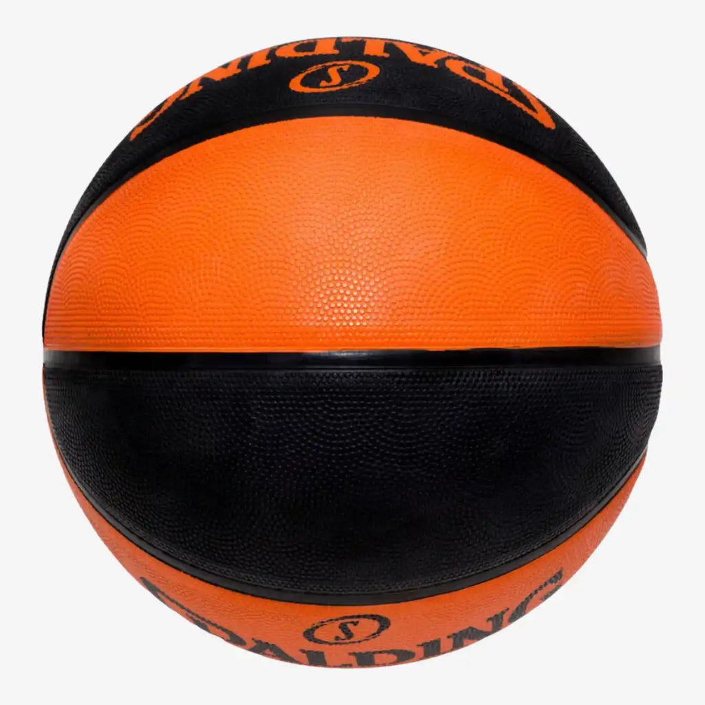 Bola_de_Basquete_Spalding_Lay_Up_Laranja_e_Preto_Tam_7