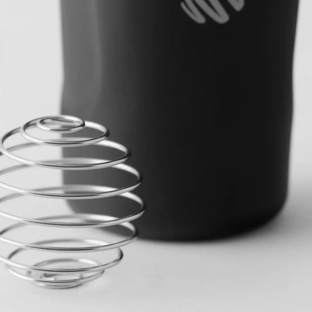 Coqueteleira_Térmica_Blender_Bottle_Radian_Stainless_Steel_768ml_Black_Matte
