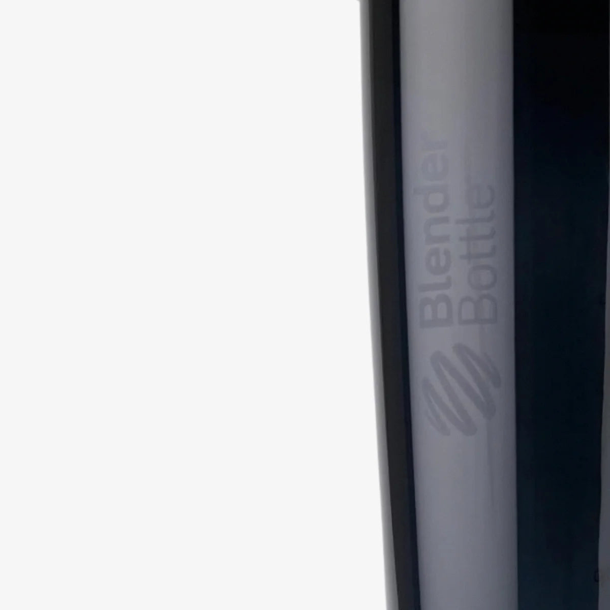 Coqueteleira_Blender_Bottle_Strada_Tritan_710ml_Black_Nightshade