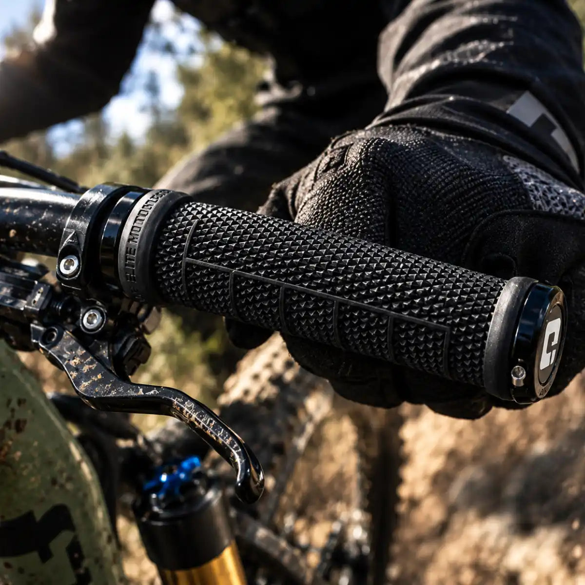 Manopla_Odi_Elite_Motion_Lock_on 