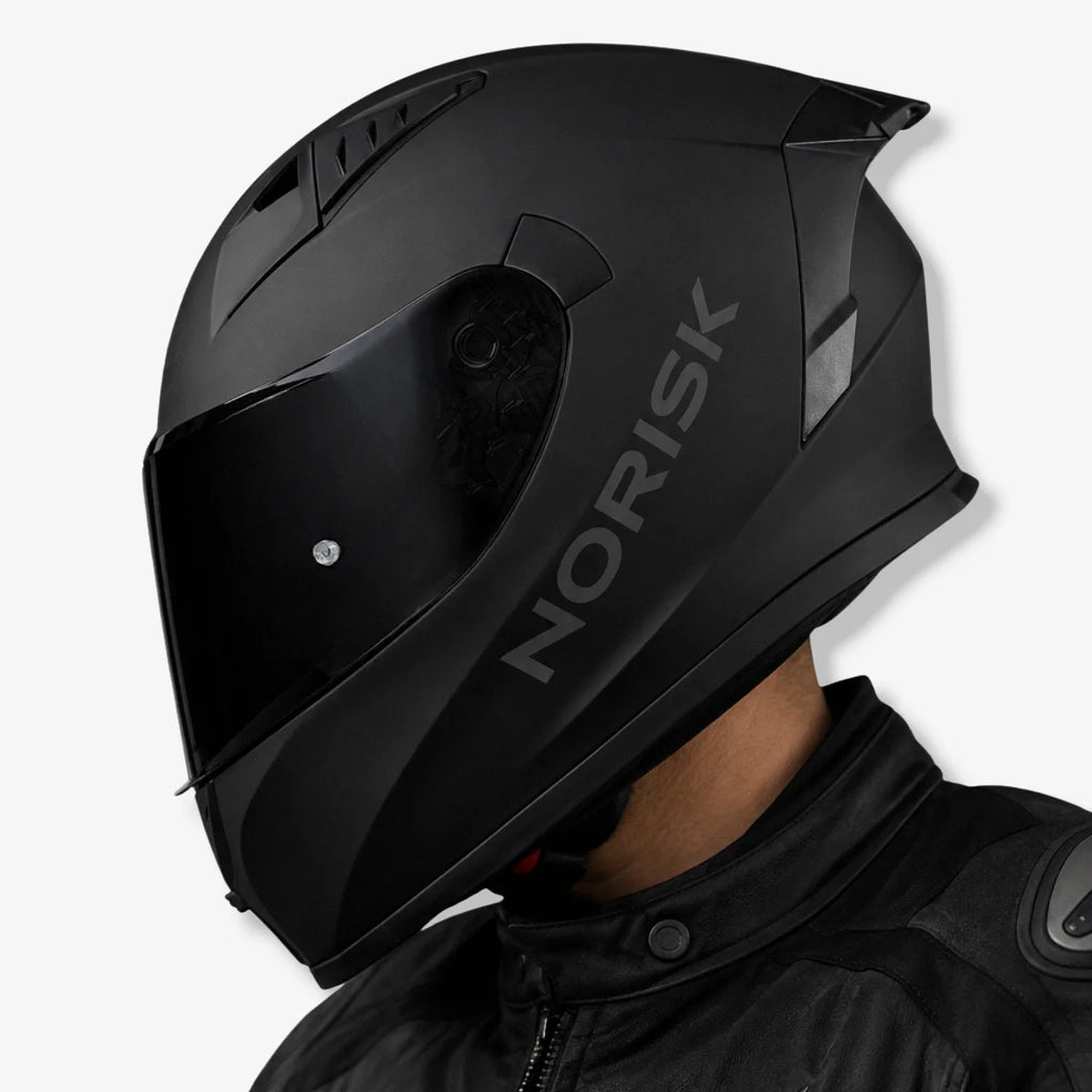 Capacete_Norisk_Fechado_Flow_Monocolor_Fosco_Preto