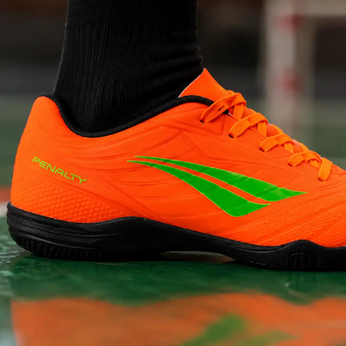 Chuteira_De_Futsal_Penalty_Infantil_Matis_XXI_Laranja