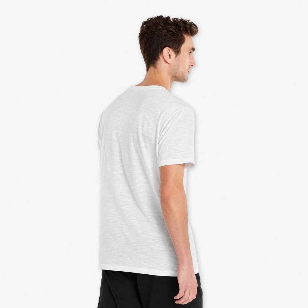 Camiseta_De_Corrida_Puma_Performance_Graphic_Illustrated_Branca