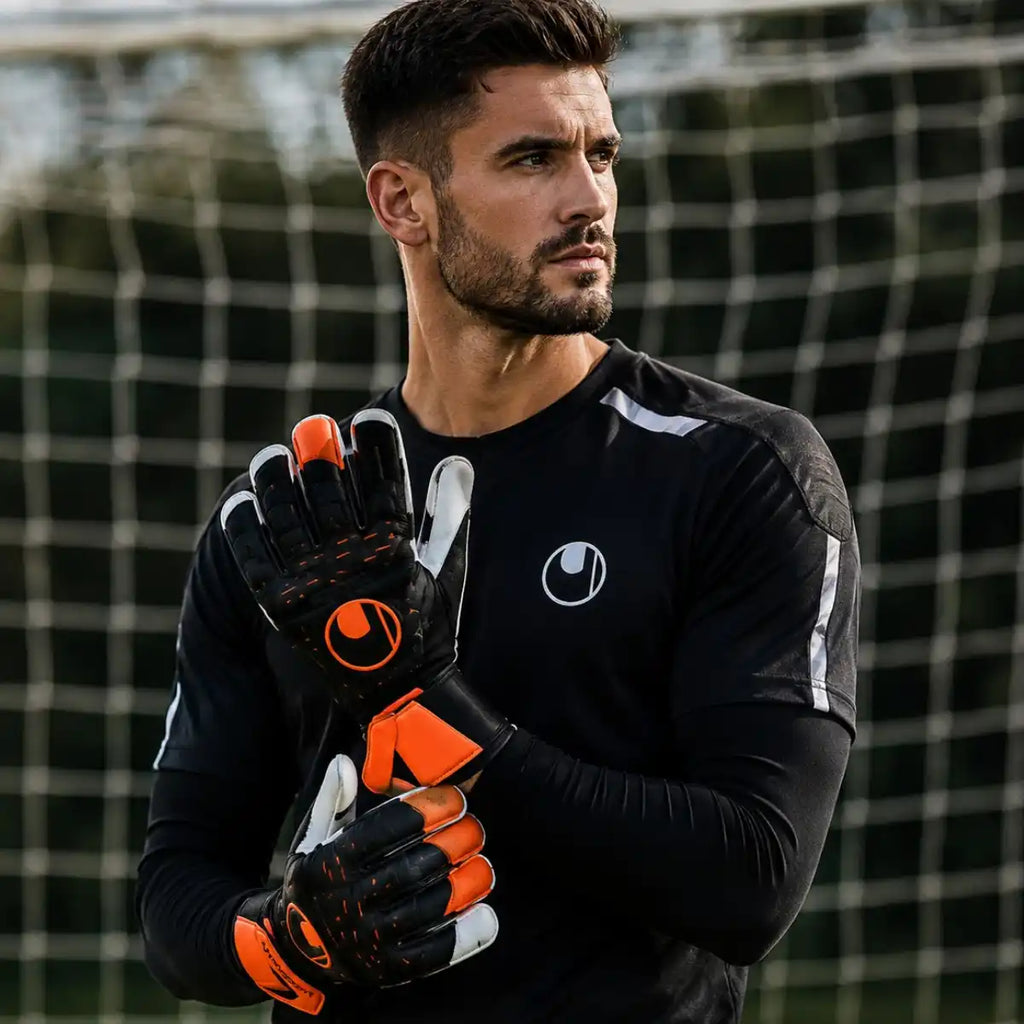 Luva_De_Goleiro_UhlSports_Speed_Contact_Soft_Pro_Preta